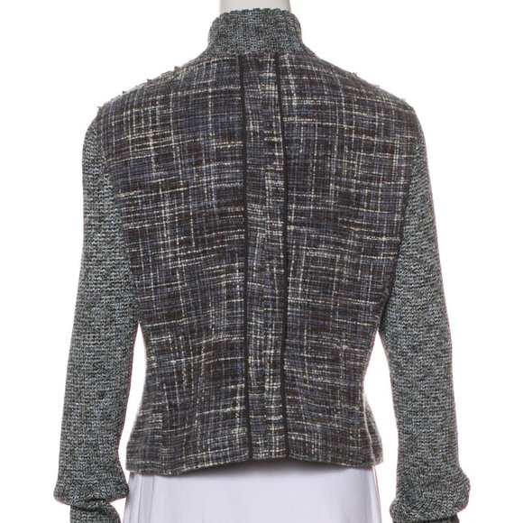 ST. JOHN Gray Embellished Tweed Wool Cardigan Sz L - Picture 3 of 6